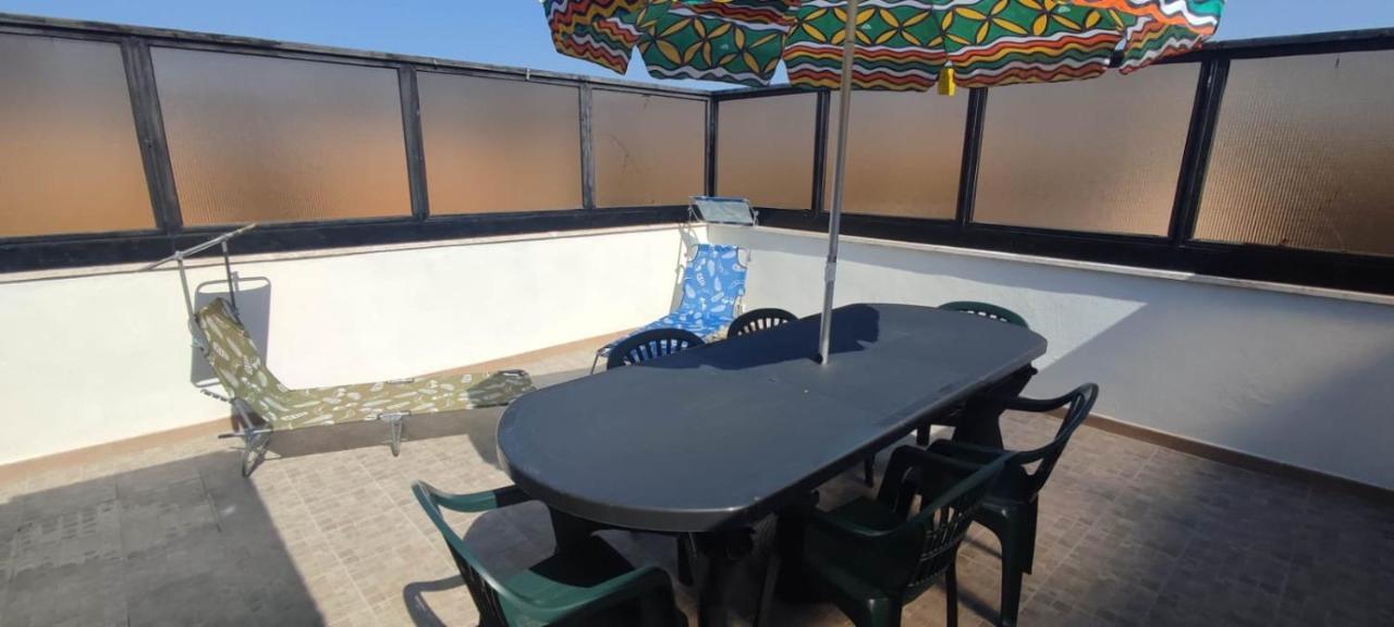 Attico Girasole Apartment Lido di Ostia Ngoại thất bức ảnh