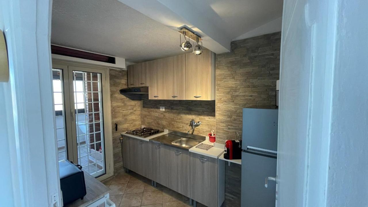 Attico Girasole Apartment Lido di Ostia Ngoại thất bức ảnh