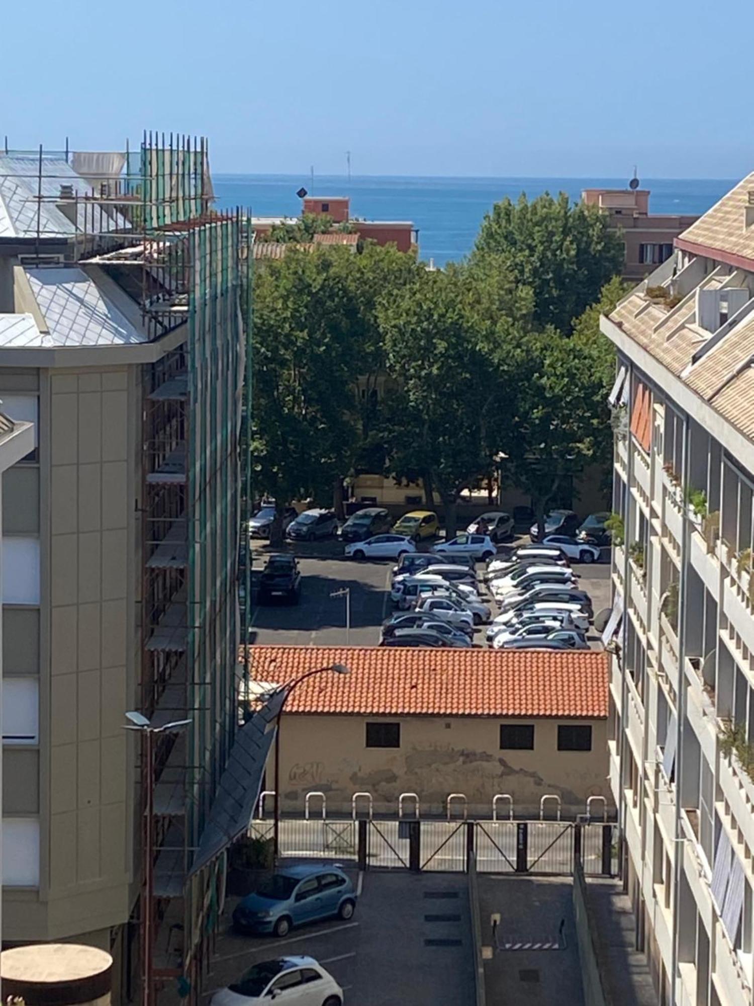 Attico Girasole Apartment Lido di Ostia Ngoại thất bức ảnh